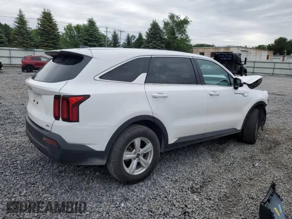 2023 Kia Sorento LX with VIN 5XYRGDLCXPG220136, listed as a Copart auction lot 62845115 with 26,831 mi miles and Salvage title. Bid and sale history available at DreamBid. Image 3.