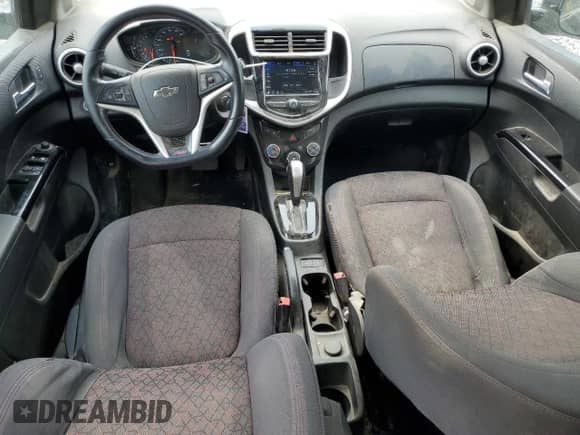 2018 Chevrolet Sonic LT with VIN 1G1JD5SH3J4121939, listed as a Copart auction lot 71639095 with 102,620 mi miles and Salvage title. Bid and sale history available at DreamBid. Image 8.