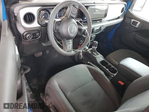 2024 Jeep Wrangler Sport S с VIN 1C4PJXAN8RW169420, выставлен на аукционе Copart как лот 62593945 с пробегом 5 164 миль миль и Списание • Salvage title. История ставок и продаж доступна на DreamBid. Изображение 8.