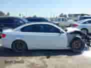 2011 BMW M3 с VIN WBSKG9C52BE645537, выставлен на аукционе IAAI как лот 42371742 с пробегом 100 731 миль миль и . История ставок и продаж доступна на DreamBid. Изображение 14.