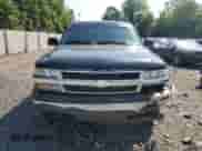 2005 Chevrolet Tahoe LS with VIN 1GNEK13V05J258475, listed as a Copart auction lot 56576945 with 221,577 mi miles and Salvage title. Bid and sale history available at DreamBid. Image 5.