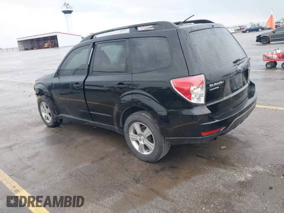 2012 Subaru Forester X z VIN JF2SHBBC1CG423512, wystawiony jako IAAI lot #42412522 z przebiegiem 168 713 mil mil oraz . Historia ofert i sprzedaży dostępna na DreamBid. Obrazek 3.