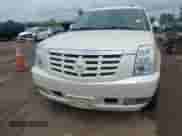 2009 Cadillac Escalade ESV with VIN 1GYFK56219R114974, listed as a IAAI auction lot 42525119 with 165,732 mi miles and . Bid and sale history available at DreamBid. Image 12.