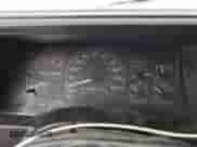 1997 Chevrolet Suburban с VIN 3GNEC16RXVG182115, выставлен на аукционе Copart как лот 87527555 с пробегом 321 510 миль миль и Чистый • Clean title. История ставок и продаж доступна на DreamBid. Изображение 9.
