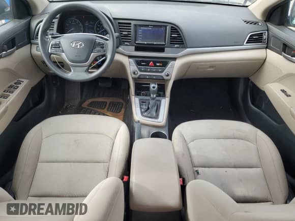 2018 Hyundai Elantra SE с VIN KMHD74LF1JU474291, выставлен на аукционе Copart как лот 86607365 с пробегом 185 685 миль миль и Чистый • Clean title. История ставок и продаж доступна на DreamBid. Изображение 8.