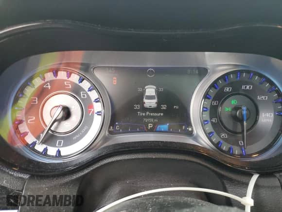2018 Chrysler 300 S с VIN 2C3CCAGG0JH165447, выставлен на аукционе Copart как лот 81606245 с пробегом 79 159 миль миль и Списание • Salvage title. История ставок и продаж доступна на DreamBid. Изображение 9.