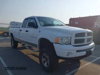 2003 Dodge 2500 ST z VIN 3D7KU28D13G762484, wystawiony jako IAAI lot #42453691 z przebiegiem 1 844 mil mil oraz . Historia ofert i sprzedaży dostępna na DreamBid. Obrazek 1.