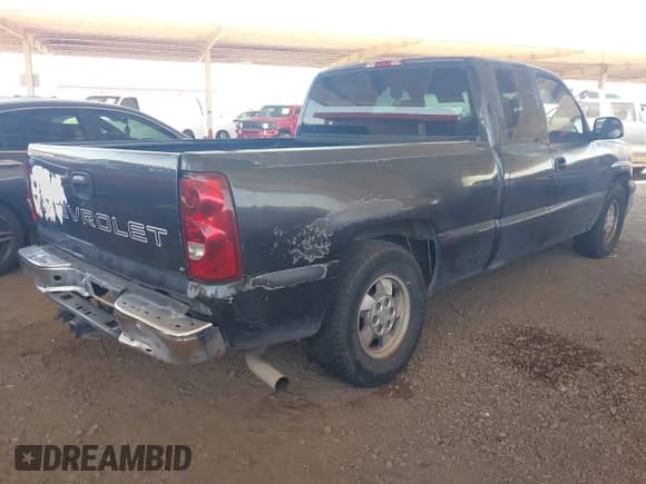 2003 Chevrolet Silverado 1500 LS with VIN 2GCEC19V931401220, listed as a IAAI auction lot 42364914 with Not provided miles and . Bid and sale history available at DreamBid. Image 4.