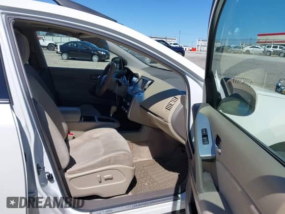 2011 Nissan Murano SL with VIN JN8AZ1MU5BW068764, listed as a IAAI auction lot 41824290 with 155,893 mi miles and . Bid and sale history available at DreamBid. Image 5.