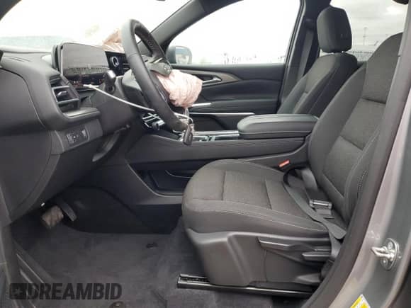 2024 Chevrolet Traverse FWD LS with VIN 1GNEREKS1RJ196911, listed as a Copart auction lot 69068225 with 32,357 mi miles and Salvage title. Bid and sale history available at DreamBid. Image 7.