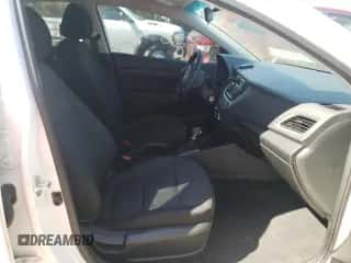 2019 Hyundai Accent SE z VIN 3KPC24A33KE051638, wystawiony jako Copart lot #64759612 z przebiegiem 62 625 mil mil oraz . Historia ofert i sprzedaży dostępna na DreamBid. Obrazek 5.