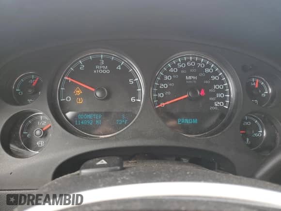 2011 Chevrolet Silverado 1500 LTZ z VIN 1GCRKTE3XBZ140383, wystawiony jako Copart lot #71866855 z przebiegiem 114 092 mil mil oraz Szkoda całkowita • Salvage title. Historia ofert i sprzedaży dostępna na DreamBid. Obrazek 9.