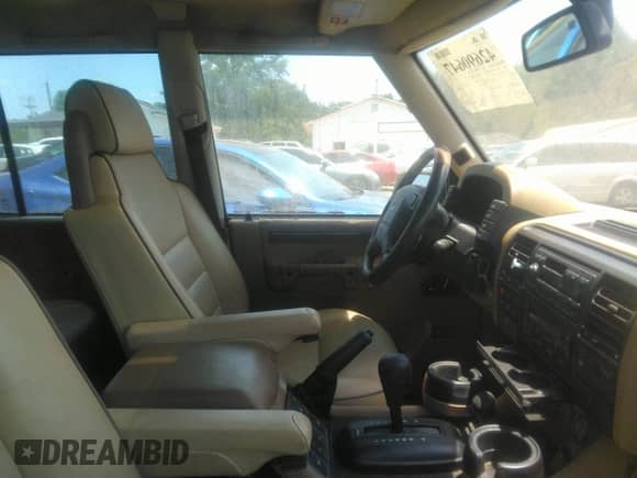 2000 Land Rover Discovery Cloth с VIN SALTY1241YA249904, выставлен на аукционе IAAI как лот 42690647 с пробегом 160 734 миль миль и . История ставок и продаж доступна на DreamBid. Изображение 5.