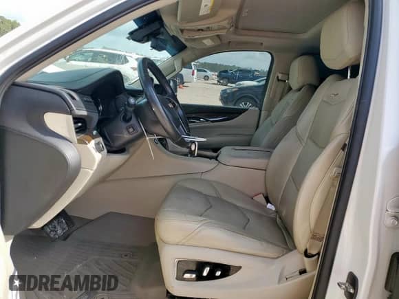 2018 Cadillac Escalade Premium Luxury with VIN 1GYS3CKJ4JR329038, listed as a Copart auction lot 59240665 with 134,139 mi miles and Salvage title. Bid and sale history available at DreamBid. Image 7.