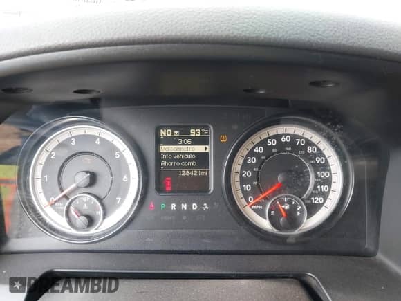 2017 Ram 1500 Express with VIN 1C6RR7KT0HS518548, listed as a IAAI auction lot 43008996 with 128,421 mi miles and . Bid and sale history available at DreamBid. Image 7.