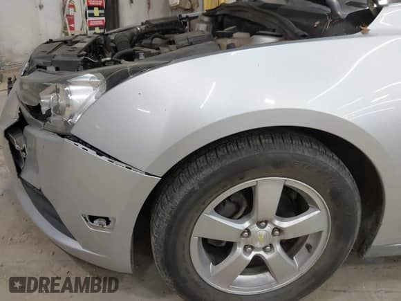 2014 Chevrolet Cruze 1LT с VIN 1G1PC5SB8E7389284, выставлен на аукционе IAAI как лот 43298401 с пробегом 137 023 миль миль и . История ставок и продаж доступна на DreamBid. Изображение 14.
