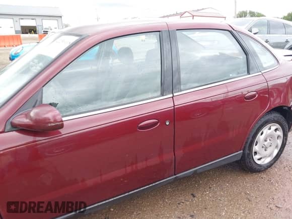 2000 Saturn LS with VIN 1G8JU52F2YY662306, listed as a IAAI auction lot 42256018 with 123,496 mi miles and . Bid and sale history available at DreamBid. Image 14.