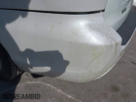 2004 Toyota Sienna XLE z VIN 5TDZA22C14S024074, wystawiony jako IAAI lot #43291649 z przebiegiem 274 503 mil mil oraz . Historia ofert i sprzedaży dostępna na DreamBid. Obrazek 12.