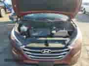 2017 Hyundai Tucson SE z VIN KM8J33A42HU532333, wystawiony jako Copart lot #80561865 z przebiegiem 23 603 mil mil oraz Szkoda całkowita • Salvage title. Historia ofert i sprzedaży dostępna na DreamBid. Obrazek 11.