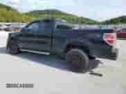 2014 Ford F-150 STX z VIN 1FTFX1EF9EKG03744, wystawiony jako Copart lot #80317735 z przebiegiem 215 972 mil mil oraz Szkoda całkowita • Salvage title. Historia ofert i sprzedaży dostępna na DreamBid. Obrazek 2.