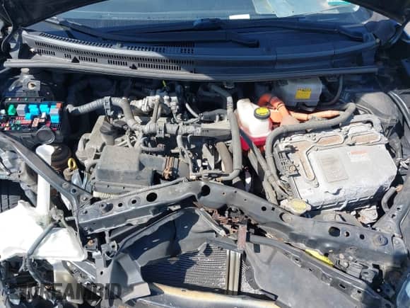 2014 Toyota Prius One z VIN JTDKDTB34E1560420, wystawiony jako IAAI lot #43357347 z przebiegiem 162 350 mil mil oraz . Historia ofert i sprzedaży dostępna na DreamBid. Obrazek 10.