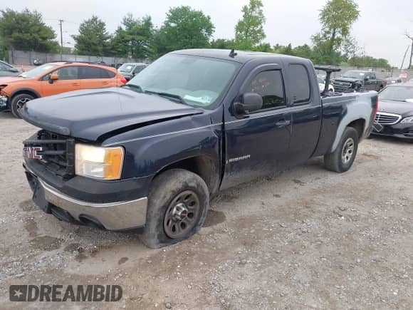 2008 GMC Sierra 1500 Work Truck z VIN 1GTEC19X98Z225124, wystawiony jako IAAI lot #42215569 z przebiegiem 158 635 mil mil oraz . Historia ofert i sprzedaży dostępna na DreamBid. Obrazek 2.