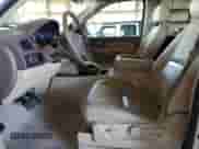 2009 Chevrolet Tahoe z VIN 1GNFC13589R128789, wystawiony jako Copart lot #49843985 z przebiegiem 187 273 mil mil oraz Szkoda całkowita • Salvage title. Historia ofert i sprzedaży dostępna na DreamBid. Obrazek 7.