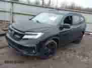 2020 Honda Pilot Black Edition z VIN 5FNYF6H71LB055746, wystawiony jako IAAI lot #41482750 z przebiegiem 73 235 mil mil oraz . Historia ofert i sprzedaży dostępna na DreamBid. Obrazek 2.