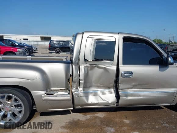 2002 Chevrolet Silverado 1500 LS с VIN 2GCEC19V021244756, выставлен на аукционе IAAI как лот 42336411 с пробегом 192 041 миль миль и . История ставок и продаж доступна на DreamBid. Изображение 6.