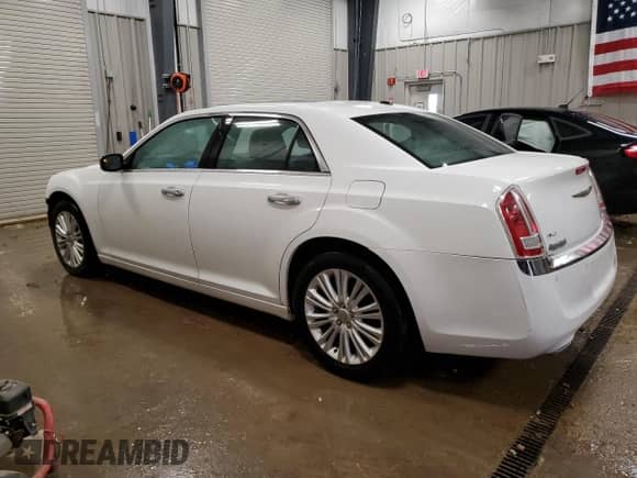 2011 Chrysler 300 C с VIN 2C3CK6CT9BH611986, выставлен на аукционе Copart как лот 59180525 с пробегом 69 666 миль миль и Чистый • Clean title. История ставок и продаж доступна на DreamBid. Изображение 2.