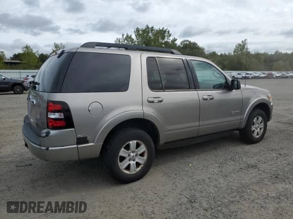 2008 Ford Explorer XLT с VIN 1FMEU73EX8UA68042, выставлен на аукционе Copart как лот 71371795 с пробегом 154 029 миль миль и Чистый • Clean title. История ставок и продаж доступна на DreamBid. Изображение 3.