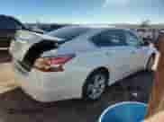 2015 Nissan Altima SV с VIN 1N4AL3AP7FC124370, выставлен на аукционе Copart как лот 82210035 с пробегом 127 617 миль миль и Списание • Salvage title. История ставок и продаж доступна на DreamBid. Изображение 3.