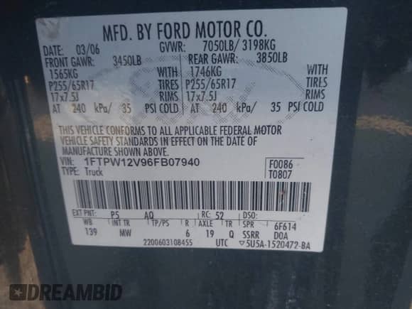 2006 Ford F-150 XLT z VIN 1FTPW12V96FB07940, wystawiony jako IAAI lot #43500225 z przebiegiem 203 407 mil mil oraz . Historia ofert i sprzedaży dostępna na DreamBid. Obrazek 9.