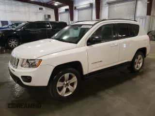 2011 Jeep Compass Limited с VIN 1J4NF5FB2BD240103, выставлен на аукционе Copart как лот 64064635 с пробегом 196 660 миль миль и Чистый • Clean title. История ставок и продаж доступна на DreamBid. Изображение 1.