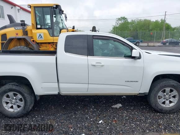 2019 Chevrolet Colorado 4WD Work Truck с VIN 1GCHTBEAXK1307986, выставлен на аукционе IAAI как лот 41908350 с пробегом 48 369 миль миль и . История ставок и продаж доступна на DreamBid. Изображение 14.