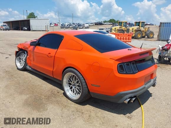 2011 Ford Mustang GT с VIN 1ZVBP8CF8B5123597, выставлен на аукционе IAAI как лот 42852285 с пробегом 131 626 миль миль и . История ставок и продаж доступна на DreamBid. Изображение 3.