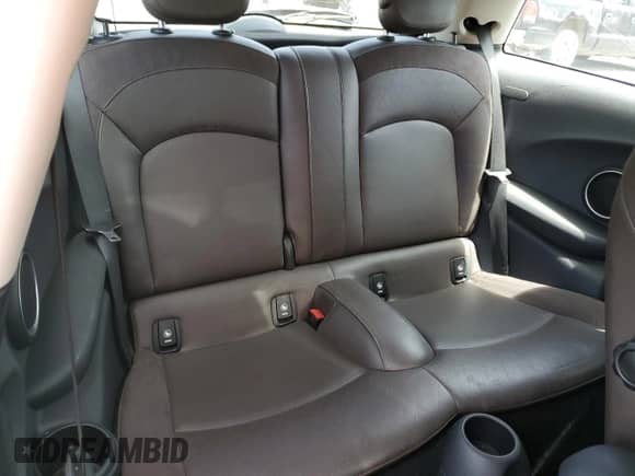2015 MINI Hardtop S с VIN WMWXP7C56FT740621, выставлен на аукционе Copart как лот 57937415 с пробегом 75 784 миль миль и Списание • Salvage title. История ставок и продаж доступна на DreamBid. Изображение 10.