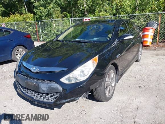 2013 Hyundai Sonata with VIN KMHEC4A40DA067344, listed as a IAAI auction lot 43452232 with 138,461 mi miles and . Bid and sale history available at DreamBid. Image 13.