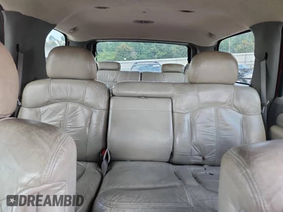 2000 Chevrolet Tahoe LS с VIN 1GNEC13T6YJ161264, выставлен на аукционе Copart как лот 64282905 с пробегом 243 853 миль миль и Списание • Salvage title. История ставок и продаж доступна на DreamBid. Изображение 10.