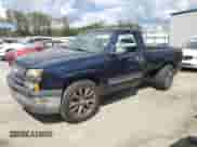 2005 Chevrolet Silverado 1500 LS с VIN 1GCEC14V35Z140989, выставлен на аукционе Copart как лот 73601774 с пробегом 236 233 миль миль и Списание • Salvage title. История ставок и продаж доступна на DreamBid. Изображение 1.