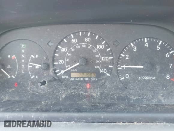 1997 Toyota Camry LE z VIN 4T1BG22KXVU063763, wystawiony jako IAAI lot #42149688 z przebiegiem 221 909 mil mil oraz . Historia ofert i sprzedaży dostępna na DreamBid. Obrazek 7.