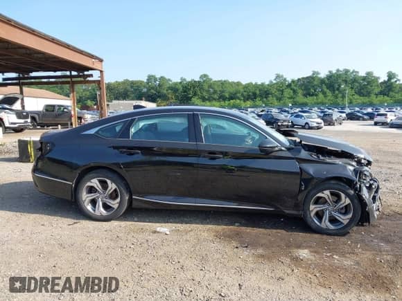 2020 Honda Accord EX-L with VIN 1HGCV1F58LA077089, listed as a IAAI auction lot 42947164 with 81,708 mi miles and . Bid and sale history available at DreamBid. Image 14.