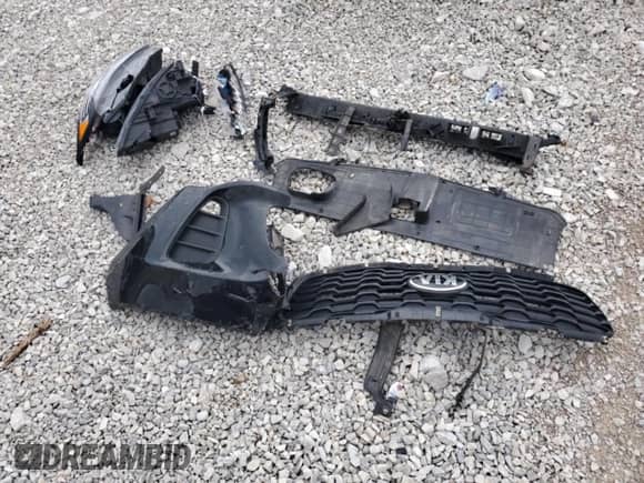 2020 Kia Sorento LX z VIN 5XYPG4A52LG622528, wystawiony jako Copart lot #81673125 z przebiegiem Nie podano mil oraz Szkoda całkowita • Salvage title. Historia ofert i sprzedaży dostępna na DreamBid. Obrazek 13.