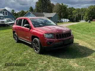 2013 Jeep Compass High Altitude with VIN 1C4NJDAB3DD123736, listed as a Copart auction lot 80017625 with 254,100 mi miles and Clean title. Bid and sale history available at DreamBid. Image 1.