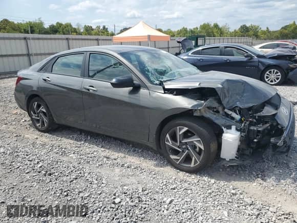 2025 Hyundai Elantra SEL Sport with VIN KMHLM4DG3SU966740, listed as a Copart auction lot 71275755 with 15,327 mi miles and Salvage title. Bid and sale history available at DreamBid. Image 4.