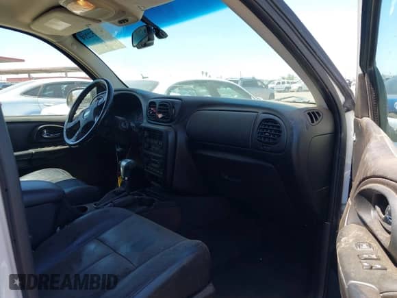 2007 Chevrolet TrailBlazer LT с VIN 1GNDT13S172116941, выставлен на аукционе IAAI как лот 42552214 с пробегом 211 328 миль миль и . История ставок и продаж доступна на DreamBid. Изображение 5.