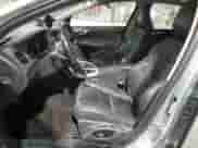 2018 Volvo S60 Dynamic с VIN YV140MTL5J2462603, выставлен на аукционе Copart как лот 55668855 с пробегом 59 667 миль миль и Списание • Salvage title. История ставок и продаж доступна на DreamBid. Изображение 7.