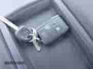 2020 Chevrolet Silverado 2500HD Work Truck z VIN 1GC2YLE78LF249429, wystawiony jako IAAI lot #43188827 z przebiegiem 107 340 mil mil oraz . Historia ofert i sprzedaży dostępna na DreamBid. Obrazek 11.