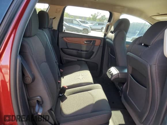 2015 Chevrolet Traverse LT с VIN 1GNKVGKD6FJ211538, выставлен на аукционе Copart как лот 82275075 с пробегом 85 031 миль миль и Списание • Salvage title. История ставок и продаж доступна на DreamBid. Изображение 11.