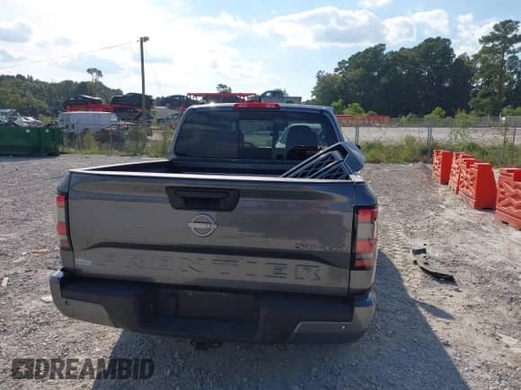 2023 Nissan Frontier S with VIN 1N6ED1EK2PN600197, listed as a IAAI auction lot 43227528 with 40,667 mi miles and . Bid and sale history available at DreamBid. Image 17.